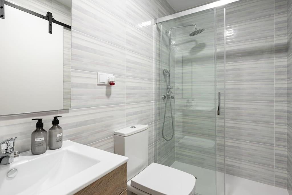 Apartamento Frida Centro Gijón Exterior foto